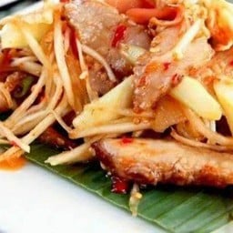 ส้มตำคอหมูย่าง  แซ่บนัว