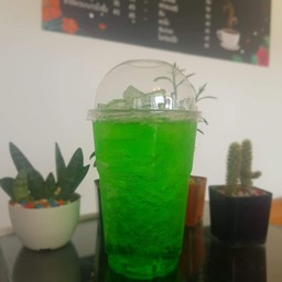 น้ำเขียวโซดา