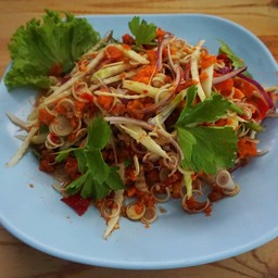 ยำไข่ปู