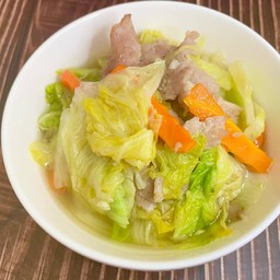 ผัดผักกาดขาว