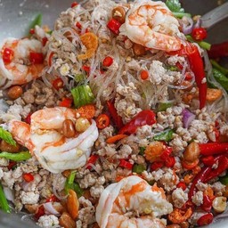 เด็ดแซ่บสมชื่อ