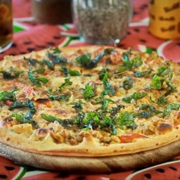 Pizza Chicken Basil Leaves