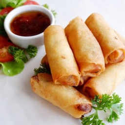 ทรายบิวตี้ เครปญี่ปุ่น ลูกชิ้นทอดหลังมอ
