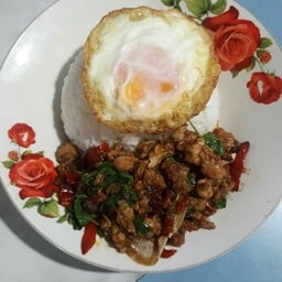 ร้านแม่ศรีนวล อาหารตามสั่ง