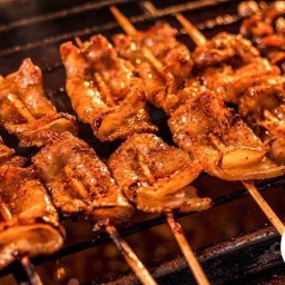 นินจาหม่าล่า ตลาดนัดเรือบิน