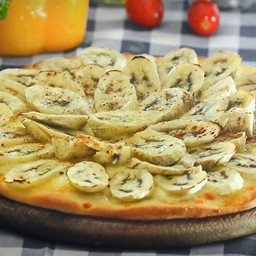 Pizza banana