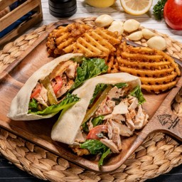 Shawarma Chicken Pocket Sandwich