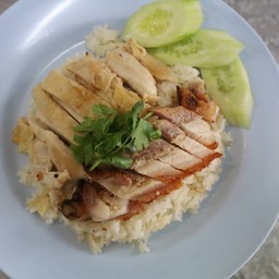ข้าวมันไก่-หมูกรอบ