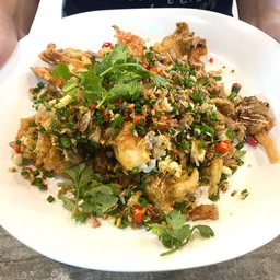 ปูนิ่มผัดพริกเกลือ