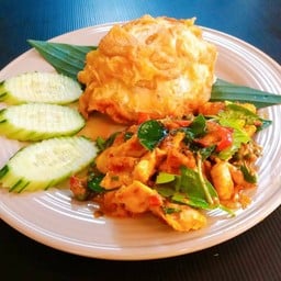 ข้าวราดผัดเครื่องแกง