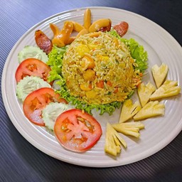 ข้าวผัดสับปะรด