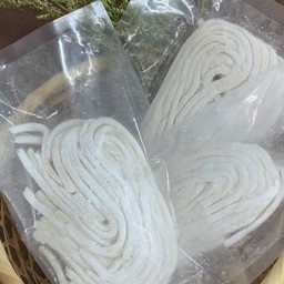Frozen Homemade Udon noodle (冷凍手打ちうどん) 100g