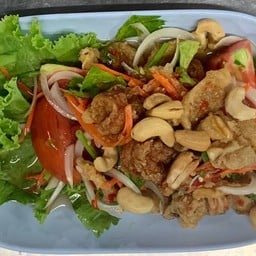 ยำสามกรอบ