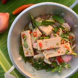 ยำหมูยอ