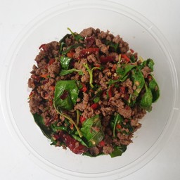 กะเพราเนื้อโคขุน