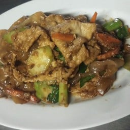 คนสร้างตัว อาหารตามสั่ง