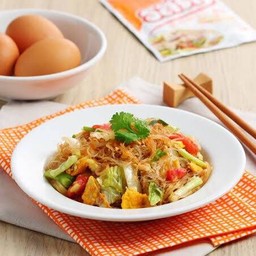 วุ้นเส้นผัดไข่