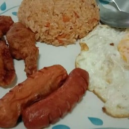 ข้าวผัดอเมริกัน