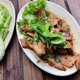 น้ำตกหมู