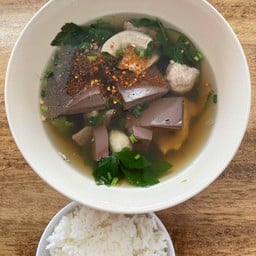 ต้มเลือดหมู จิงจูฉ่าย อร่อยบอกต่อ3