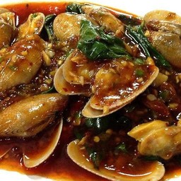 หอยลายผัดพริกเผา