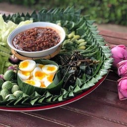 Ruean Thai Restaurant & Bar