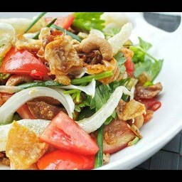 ยำสามกรอบ