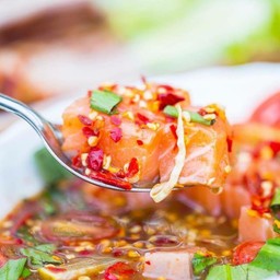 ยำแซลม่อน