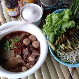 ก๋วยเตี๋ยวเนื้อบ้านโคกสุวรรณ