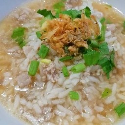 ข้าวต้มหมูสับ