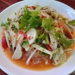 ร้านยำ อาหารตามสั่งข้าวกะเพราหมู ไก่ กุ้ง บขส สระยาว