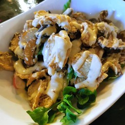 สลัดเห็ดทอด