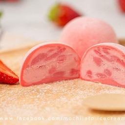 โมจิไอศครีม รสสตรอเบอรี่ ( 1 ลูก )