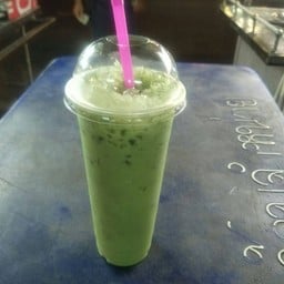 ชาเขียวนมสดเย็น