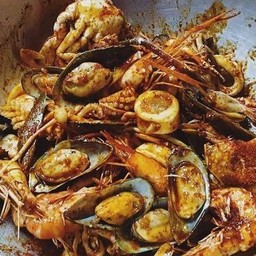 Mama กุ้งถัง