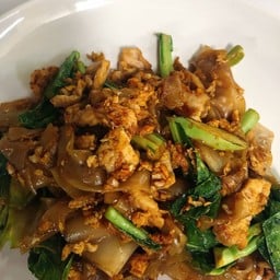 Fried Noodle Pork or Chicken with Black Sauce