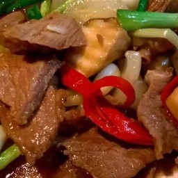 หมูผัดน้ำมันหอย