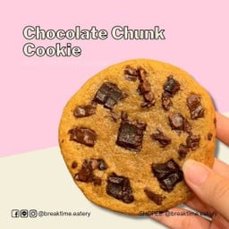 Chocolate chunk cookie