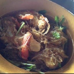 กุ้งแชบ๊วยอบวุ้นเส้นเหล้าจีน