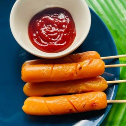 ไส้กรอกไก่หนังกรอบ