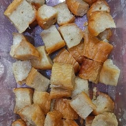 รสชาด ดี แต่แหนมเนืองไม่สดใหม่เหมือนเอาของเป่ามาอุ่นใหม่ (ซื้อกลับบ้าน)