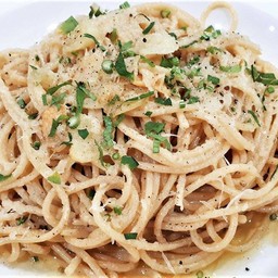 Aglio, Olio Pepperocino