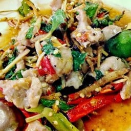 ปลากรายผัดฉ่า