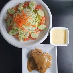 สลัดเนื้อสัน