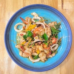 ผัดฉ่าทะเล