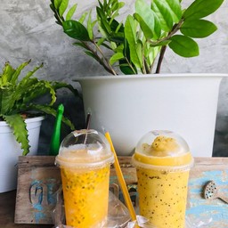 ร้านผลไม้ปั่นอยู่บ้านช่างทอง By แม่ซิ้ม ร้านผลไม้สดปั่น สมชายช่างทอง By แม่ซิ้ม 1