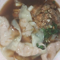 เกี๊ยวหมูกรอบ (พิเศษ)