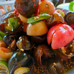 ตำหอบยโข่งหรือหอยนาสีทอง