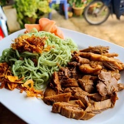 ตัสนีม Halal Food
