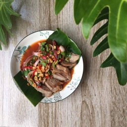 กำยำ